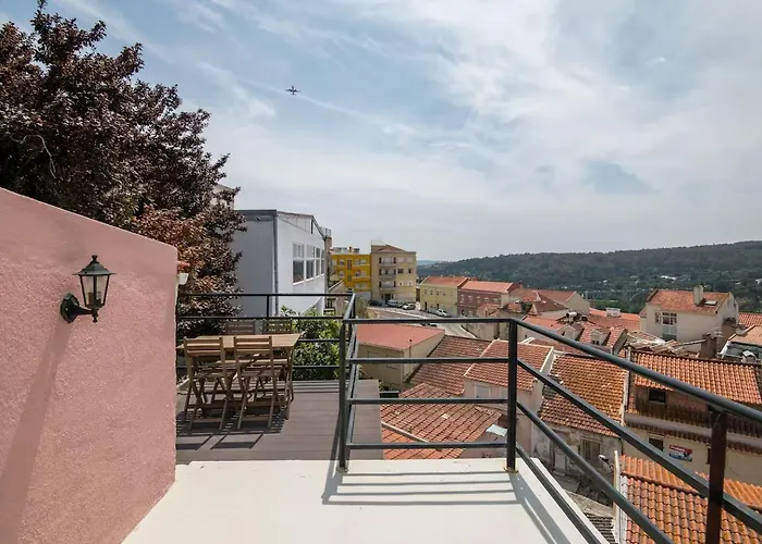 Rooftop With Terrace And A View By Amoreiras Lisboa
